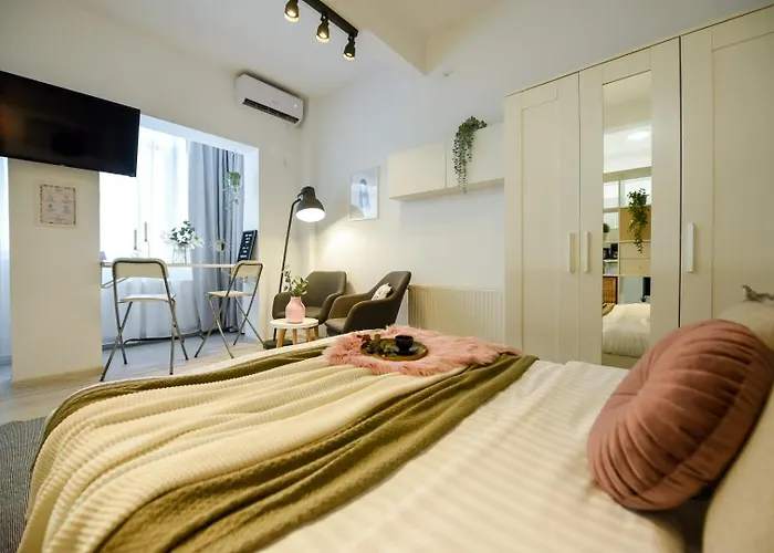 Bucharest's Historic Center - Cozy On Smardan Street * Bukarest