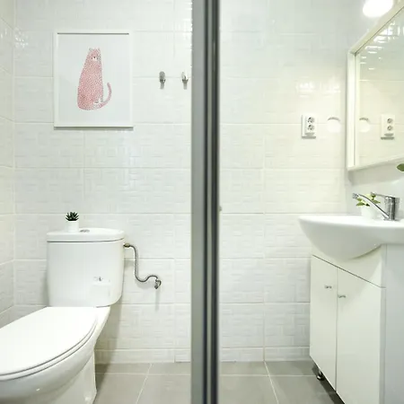 Bucharest's Historic Center - Cozy On Smardan Street Apartment *