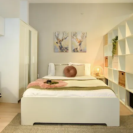 Bucharest's Historic Center - Cozy On Smardan Street Bucharest